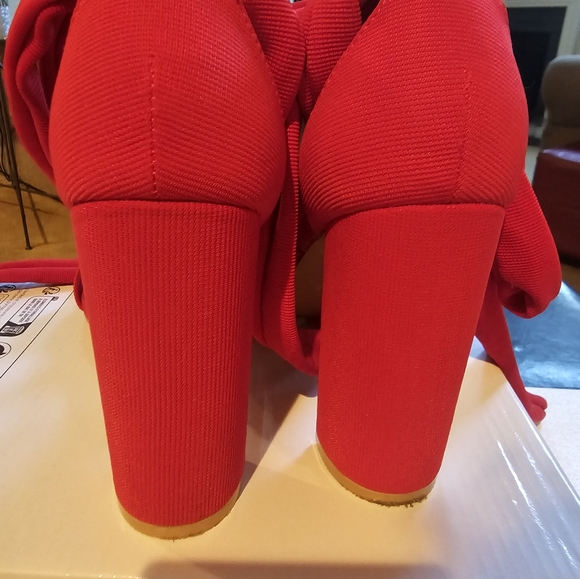 Cuccoo by Shein sandals; Color: Red; 4" tall; Size Eur 39 (8.5M) - Picture 3 of 12